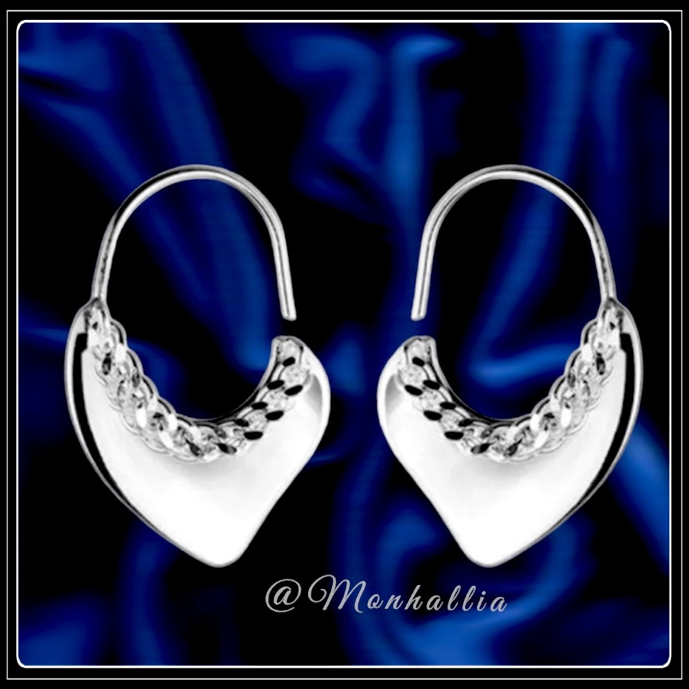 925 SILVER STERLING MINIMALIST CHAIN MOD SHARK HEART HOOK EARRINGS